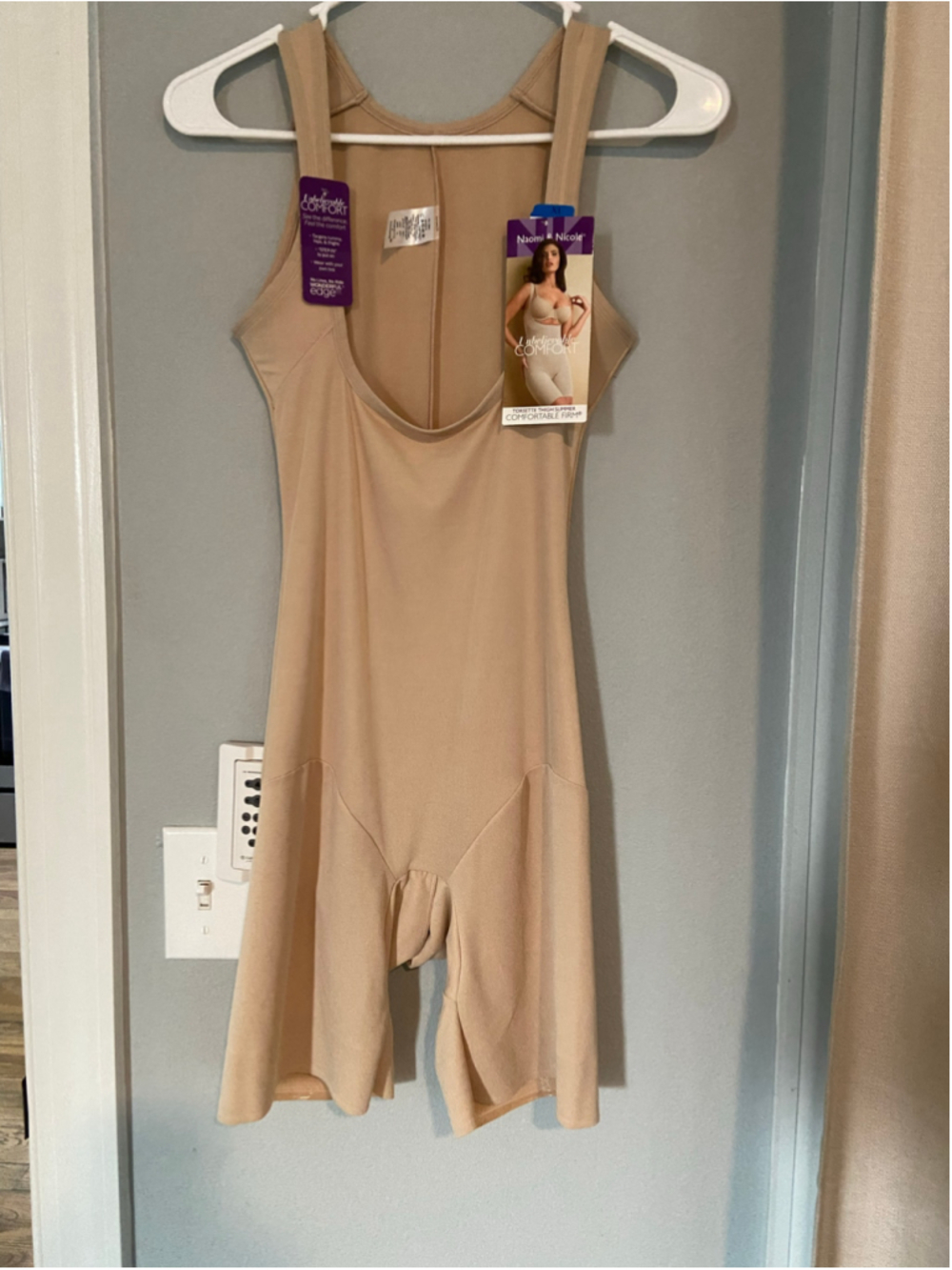 Naomi & Nicole tummy, hips and thigh slimmer new with tags size XL